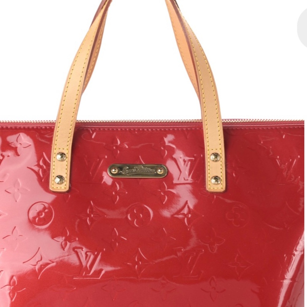Louis Vuitton Vernis Bellevue View 5